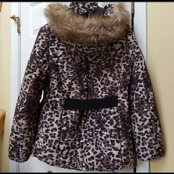 Cheetah Print Winter Jacket - Picture 2 of 2